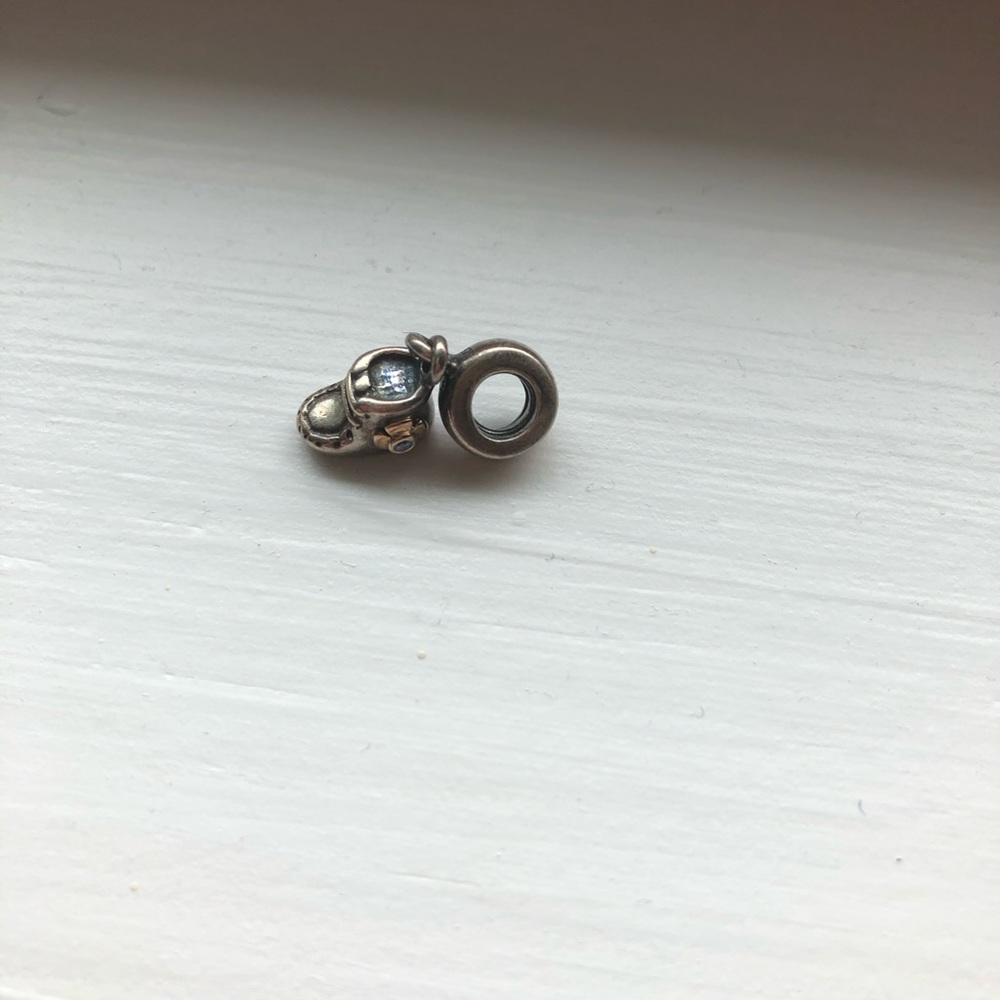 Authentic Pandora Charm - Picture 2 of 2